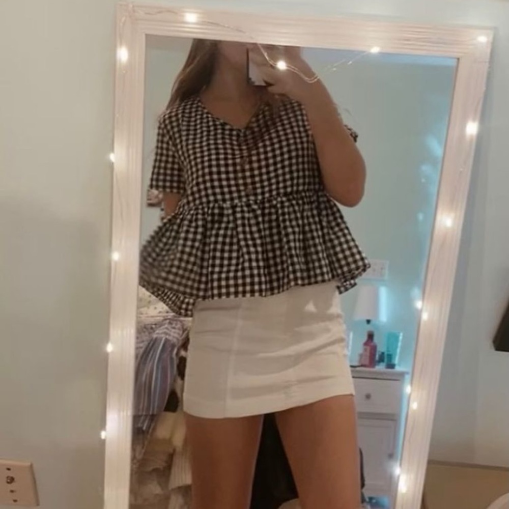 plaid/checkered top - Picture 2 of 3